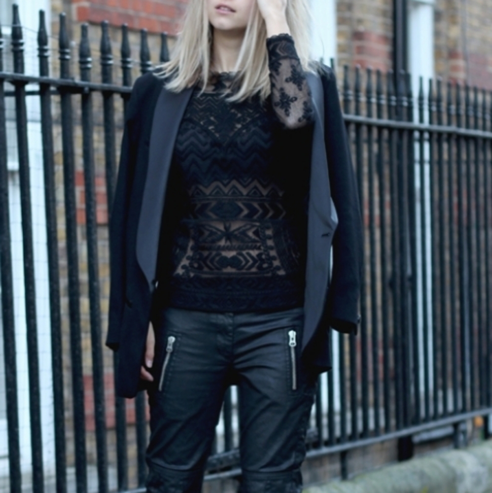 ISABEL MARANT Pour H&M Black Lace Sheer Patterned Top - New and Gorgeous! - Picture 8 of 16